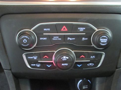 Used 2022 Dodge Charger GT image 34