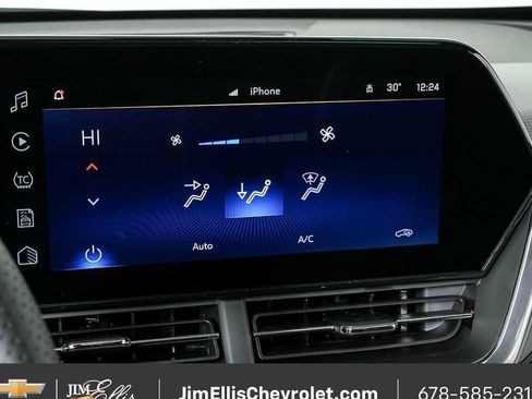 New 2026 Chevrolet Trax RS w/ Sunroof Package image 15