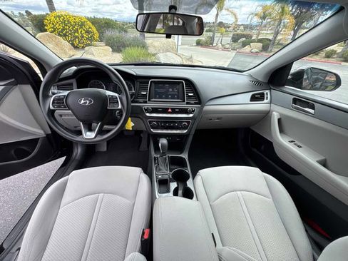 Used 2019 Hyundai Sonata SE image 6