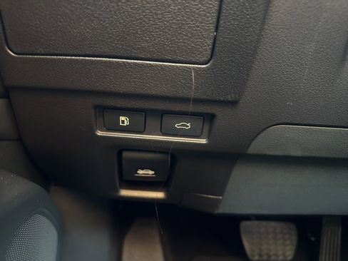 Used 2024 Lexus ES 350 w/ Accessory Package (Z1) image 34