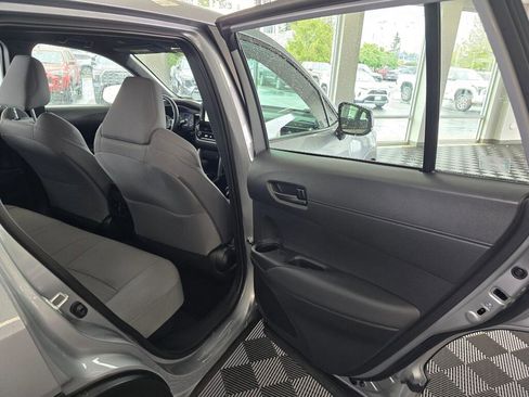 Used 2024 Toyota Corolla Cross AWD Hybrid image 38