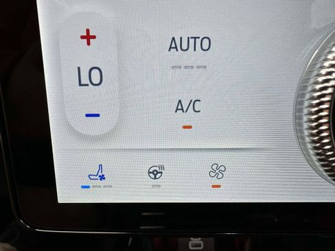 Used 2025 Ford Mustang Mach-E Premium image 27