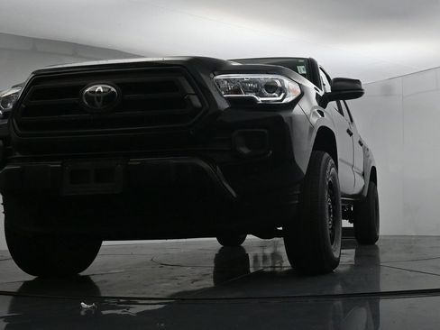 Used 2023 Toyota Tacoma SR AWD/4WD image 37