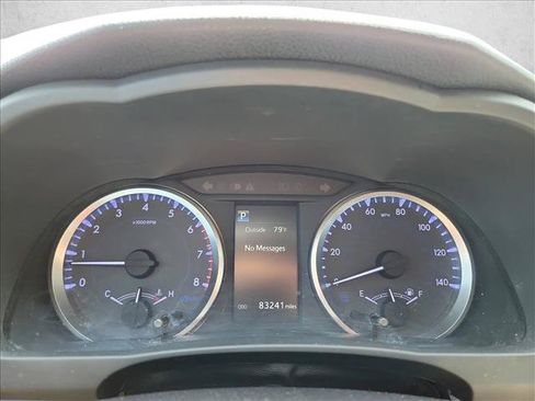 Used 2019 Toyota Highlander LE FWD image 17