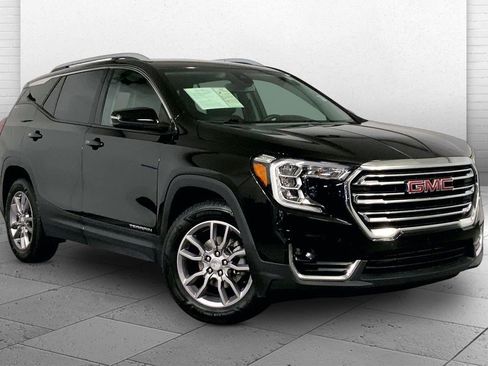 Used 2024 GMC Terrain SLT AWD/4WD image 1