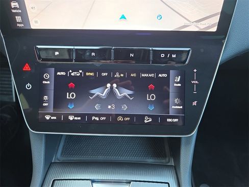 Used 2023 Maserati Grecale GT image 27