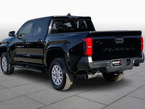 Used 2025 Toyota Tacoma SR image 10