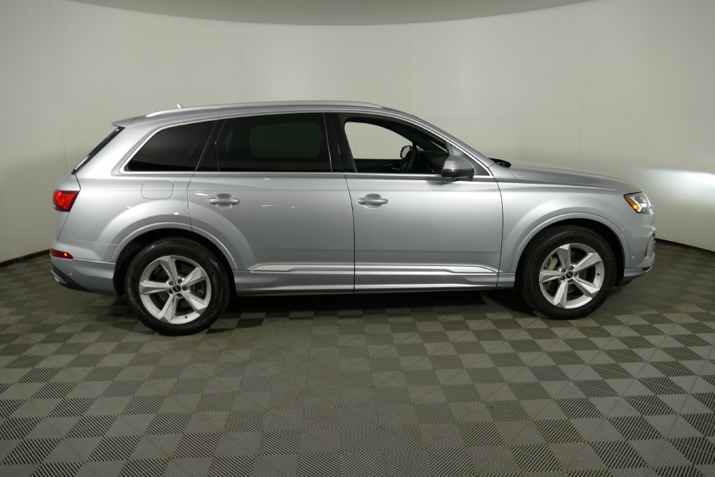 Used 2021 Audi Q7 2.0T Premium Plus AWD/4WD image 2