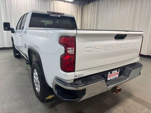 Used 2020 Chevrolet Silverado 2500 LT w/ Z71 Off-Road Package image 9