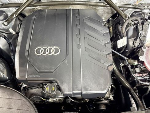 Used 2022 Audi Q5 2.0T Premium Plus w/ Premium Plus Package AWD/4WD image 29