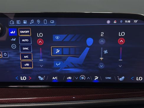 Used 2024 Chevrolet Traverse Z71 AWD/4WD image 17