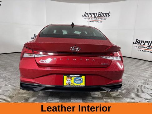 Used 2023 Hyundai Elantra Limited image 6