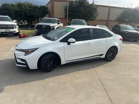 Used 2023 Toyota Corolla SE FWD image 7