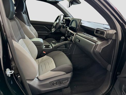 Used 2024 Toyota Tacoma TRD Off-Road w/ TRD Off Road Upgrade Package image 32