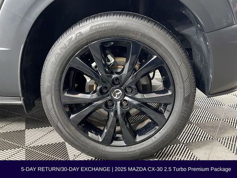 Used 2025 MAZDA CX-30 2.5 Turbo w/ Premium Package image 37