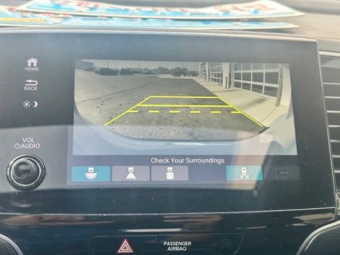 Used 2024 Honda Passport TrailSport image 19