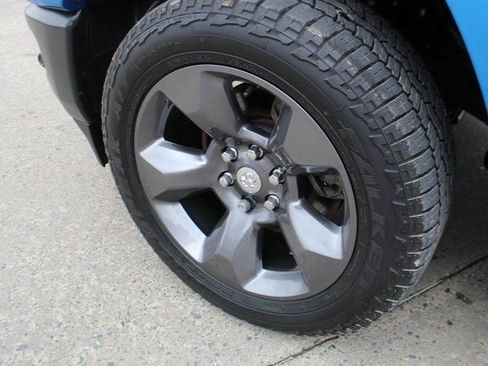 Used 2023 RAM 1500 Big Horn image 3