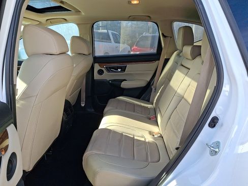 Certified 2022 Honda CR-V EX-L image 2