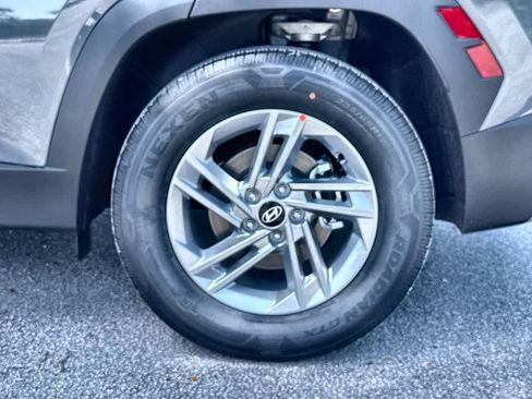 New 2026 Hyundai Tucson SE FWD image 11