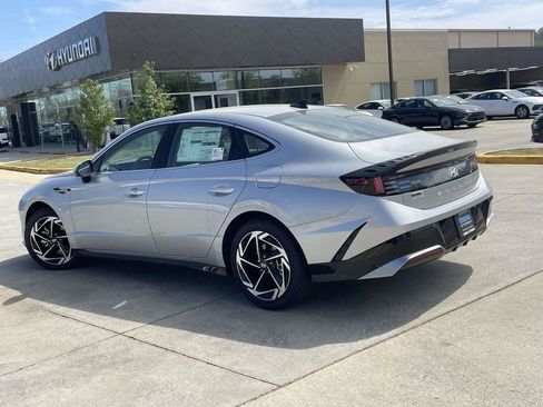 New 2026 Hyundai Sonata SEL FWD image 4