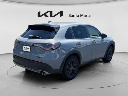 Used 2023 Honda HR-V Sport image 8