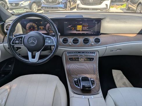 Used 2020 Mercedes-Benz E 350 Sedan image 28