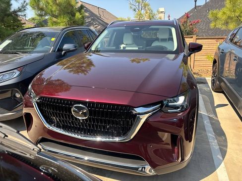 Used 2026 MAZDA CX-90 Plug-In Hybrid w/ Premium Plus AWD/4WD image 2