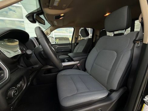 Used 2019 RAM 1500 Big Horn image 6