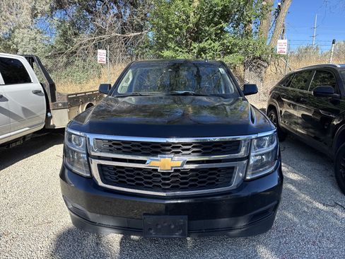 Used 2017 Chevrolet Tahoe LT AWD/4WD image 4
