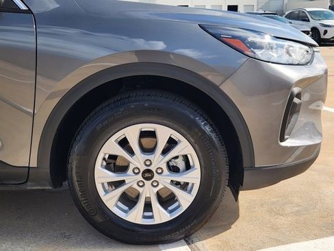 Used 2024 Ford Escape Active w/ Tech Pack #1 image 8