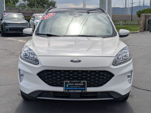 Used 2020 Ford Escape Titanium AWD/4WD image 8