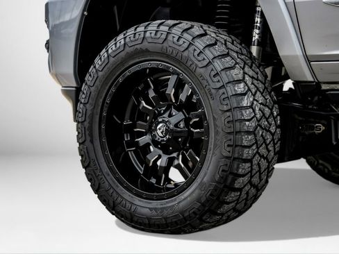 Used 2023 RAM 3500 Limited AWD/4WD image 66
