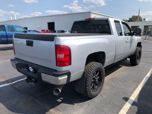 Used 2013 Chevrolet Silverado 2500 LTZ w/ Suspension Package, Off-Road AWD/4WD image 4