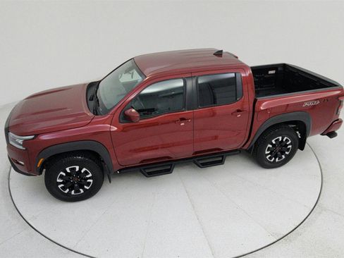 Used 2022 Nissan Frontier PRO-4X w/ Technology Package image 13