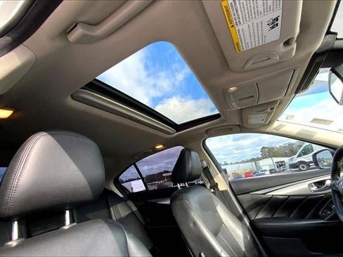 Used 2021 INFINITI Q50 Luxe image 22