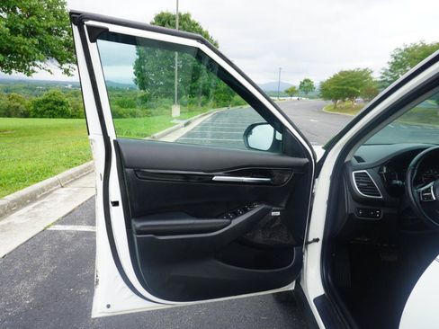Used 2021 Kia Seltos SX AWD/4WD image 7