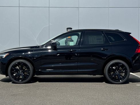 New 2026 Volvo XC60 T8 Ultra w/ Climate Package AWD/4WD image 2