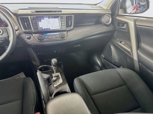 Used 2018 Toyota RAV4 Adventure image 28