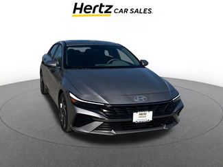 Used 2025 Hyundai Elantra SEL video 1