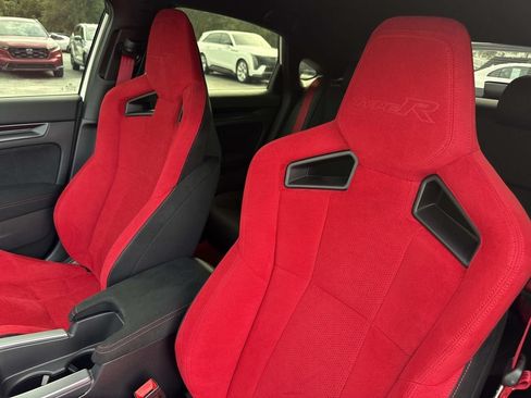 Used 2025 Honda Civic Type R image 21