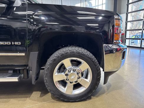 Used 2016 Chevrolet Silverado 2500 LTZ w/ Duramax Plus Package AWD/4WD image 57