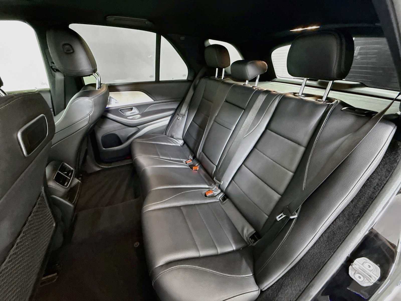 Used 2020 Mercedes-Benz GLE 350 4MATIC image 23