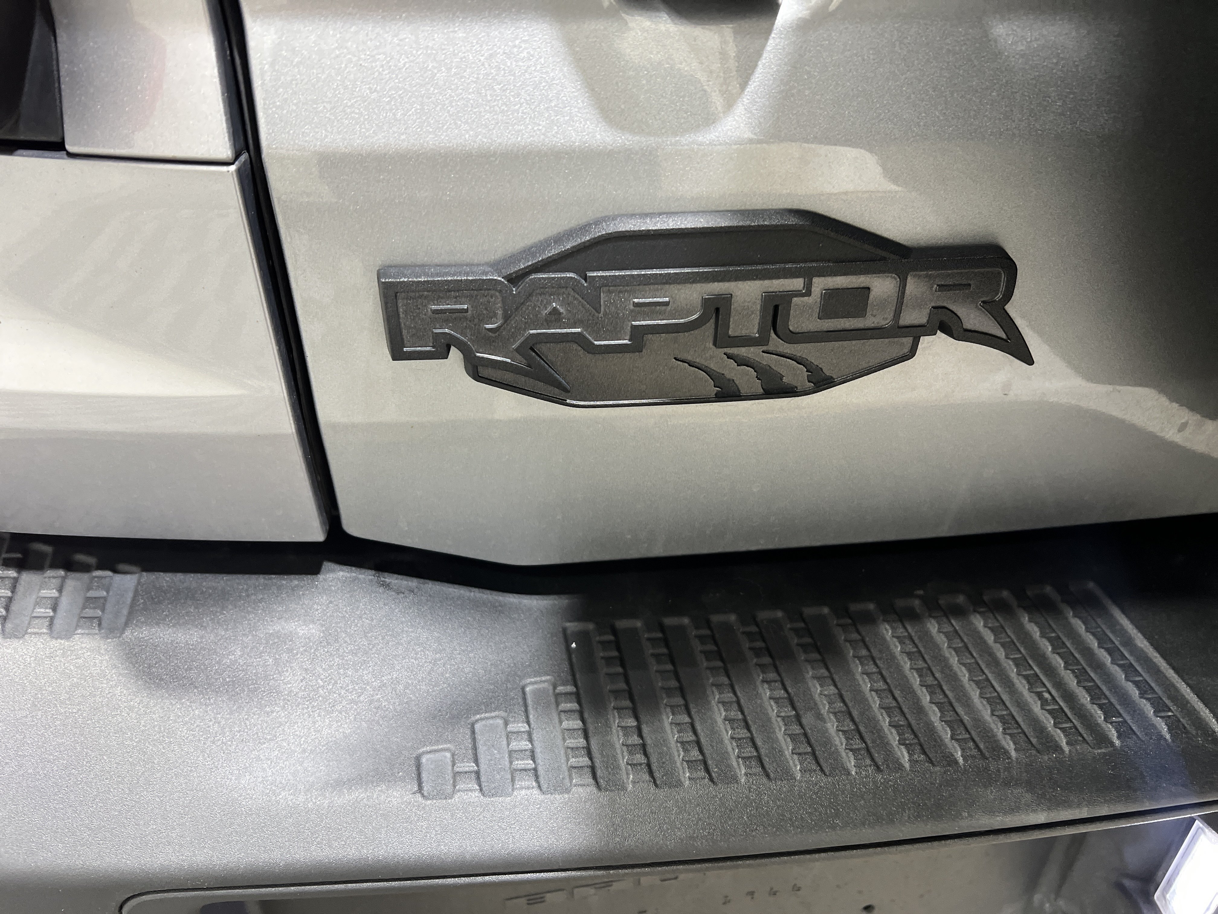 Used 2024 Ford Bronco Raptor AWD/4WD image 3