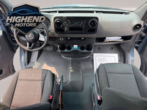 Used 2019 Mercedes-Benz Sprinter 170 image 18