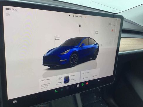 Used 2022 Tesla Model Y Performance AWD/4WD image 8
