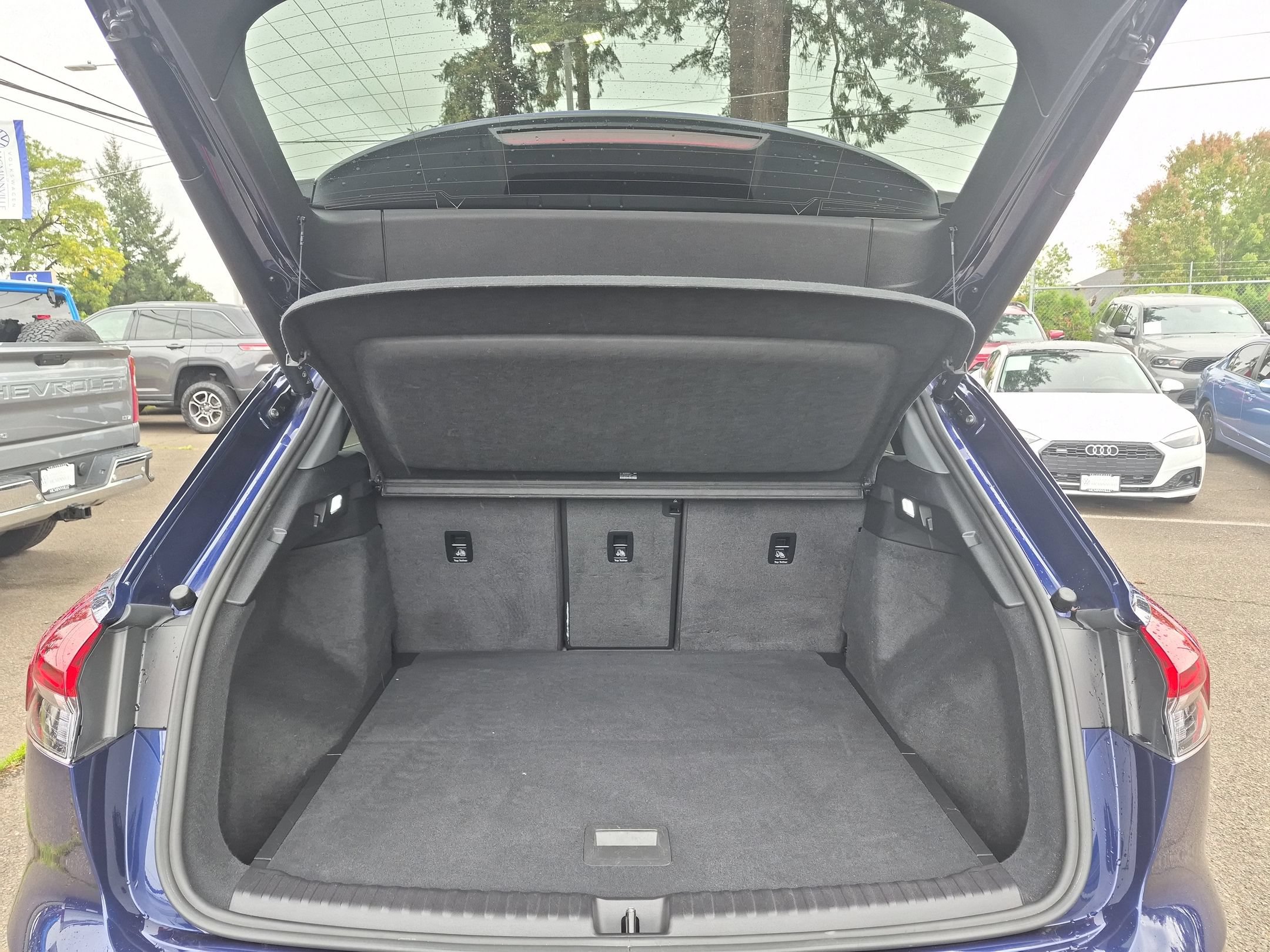 Used 2023 Audi Q4 e-tron Premium w/ Premium Plus RWD image 26
