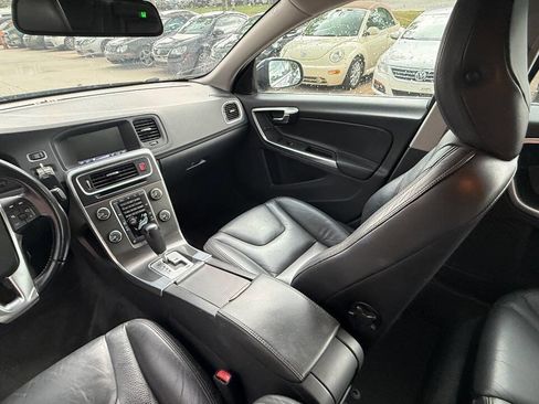 Used 2012 Volvo S60 T5 w/ Climate Pkg FWD image 49