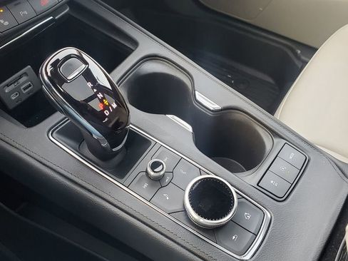 Certified 2023 Cadillac XT4 Premium Luxury w/ Cold Weather Package image 34