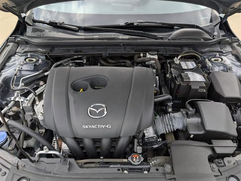 Used 2022 MAZDA MAZDA3 s image 9