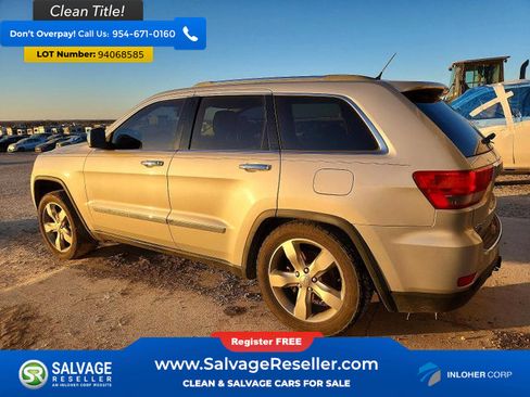 Used 2012 Jeep Grand Cherokee Overland image 3